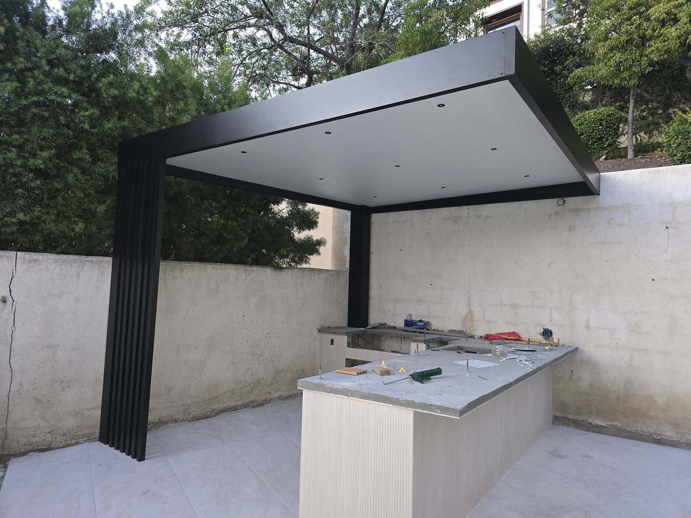 4K cantilever aluminum patio cover — over a paver patio