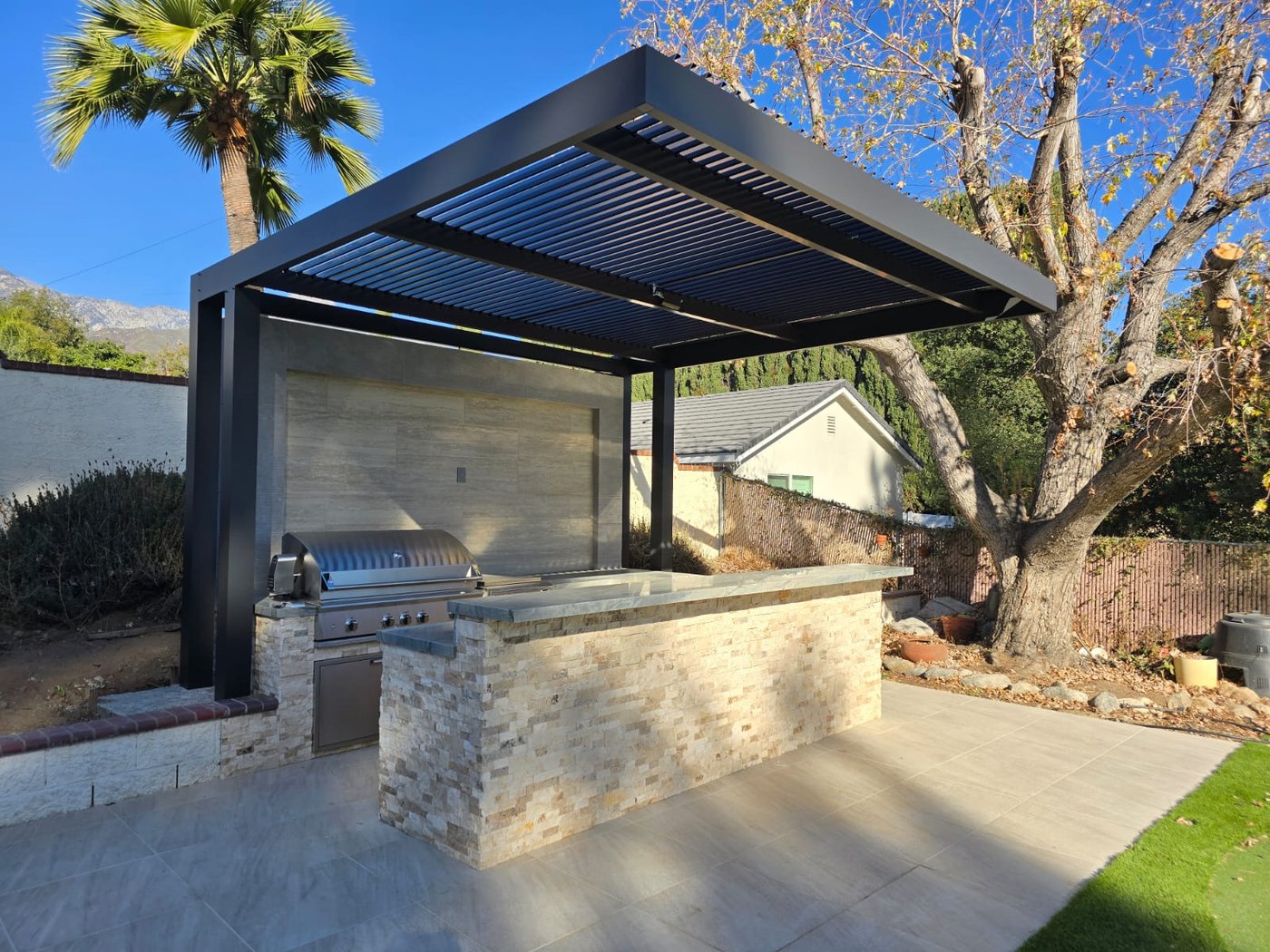 4K cantilever aluminum patio cover — hillside backyard