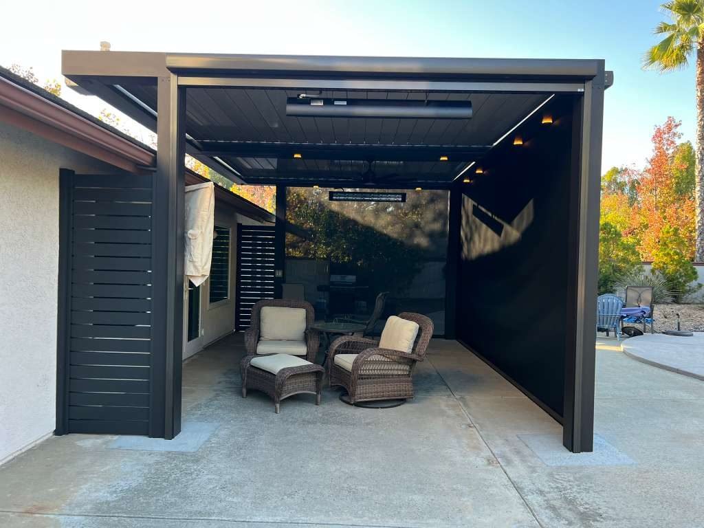 Four Seasons louvered roof with drop screens and integrated lighting